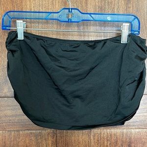 A. Che Onyx swim suit